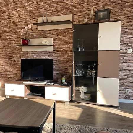 Haus Jutta - 8 Апартаменты *